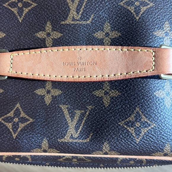 100% AUTHENTIC LOUIS VUITTON NICE BB MONOGRAM CANVAS VANITY BAG - Picture 5 of 13